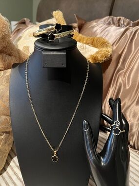Gold Necklace and Ring Set with Black Clover Pendant - Women Jewelry